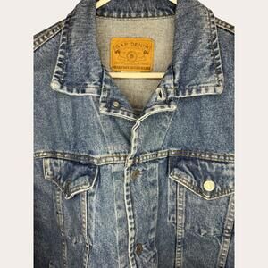 Vintage GAP Denim Blue Jean Jacket Size Large - #151